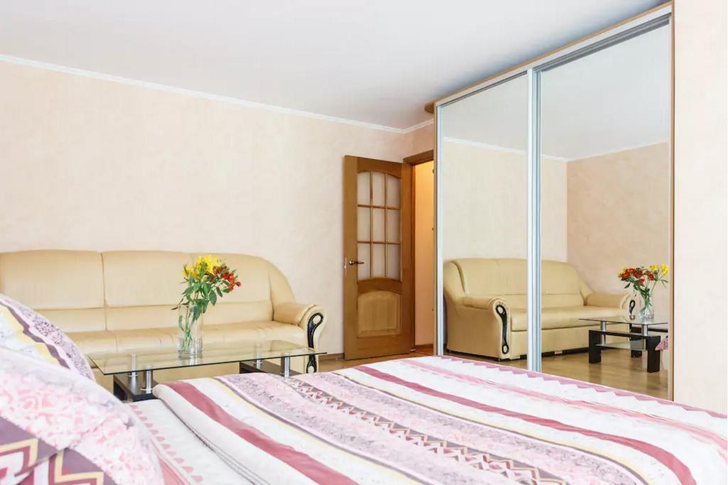 Apartment in Zaporozhye. Antica Zaporizhia Exterior foto